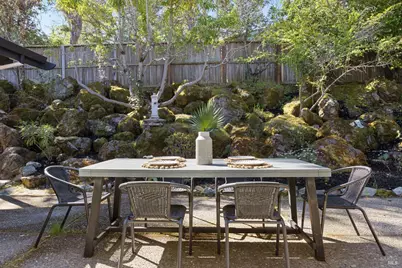 77 McNear Drive, San Rafael, CA 94901 - Photo 22