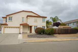 2310 Josiah Wing Dr, Fairfield, CA 94533 - Photo 10
