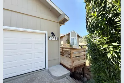 16491 Ridgecrest Court, Hidden Valley Lake, CA 95467 - Photo 4