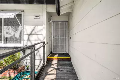 4911 Oak Park Way, Santa Rosa, CA 95409 - Photo 4