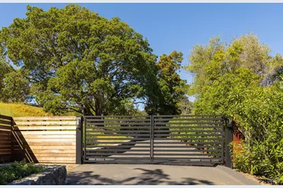 313 Summit Avenue, San Rafael, CA 94901 - Photo 24