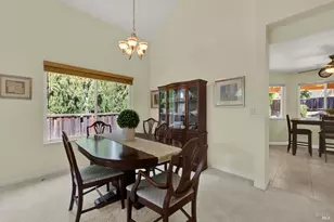 1934 Summit Dr, Fairfield, CA 94534 - Photo 16