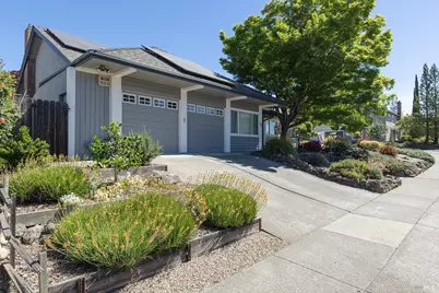 700 Montclair Drive, Santa Rosa, CA 95409 - Photo 4