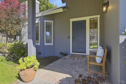 85 San Domingo Way, Novato, CA 94945 - Photo 4