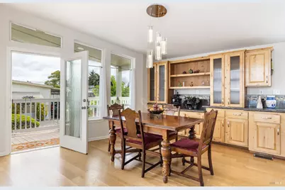 121 Cabana Drive, Napa, CA 94558 - Photo 14