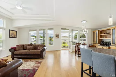 121 Cabana Drive, Napa, CA 94558 - Photo 12
