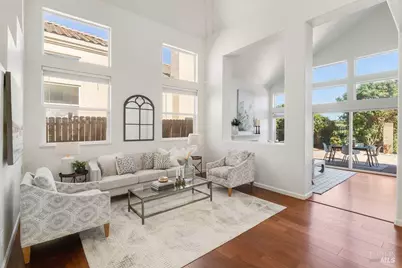 154 Camino Del Sol Court, Vallejo, CA 94591 - Photo 4