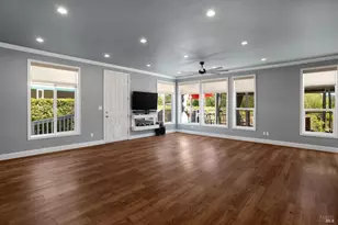 106 Shamrock Cir, Santa Rosa, CA 95403 - Photo 16