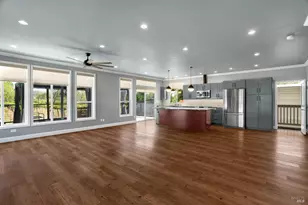 106 Shamrock Cir, Santa Rosa, CA 95403 - Photo 14