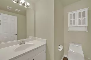 845 Vassar Dr, Vacaville, CA 95687 - Photo 24