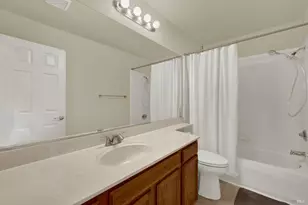 845 Vassar Dr, Vacaville, CA 95687 - Photo 38