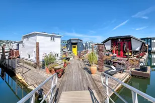 31 S 40 Dock, Sausalito, CA 94965 - Photo 22