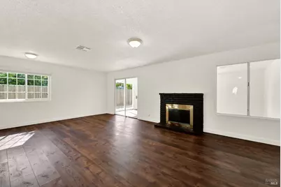 421 Sarah Way, Suisun City, CA 94585 - Photo 16