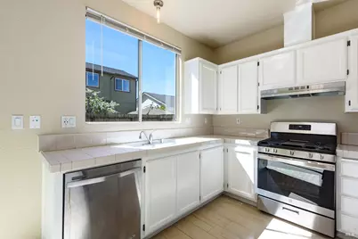 2122 Crystal Hill Drive, Santa Rosa, CA 95404 - Photo 8