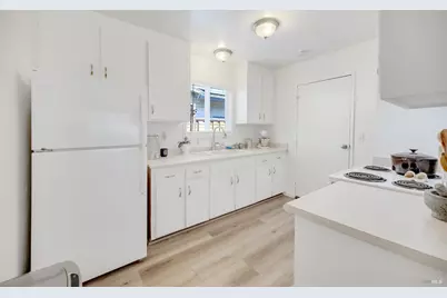 286 Bruce Avenue, Rohnert Park, CA 94928 - Photo 20