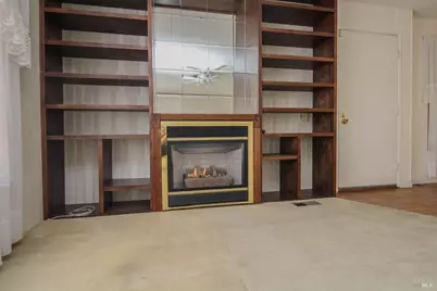 139 Segovia Court, Fairfield, CA 95687 - Photo 14