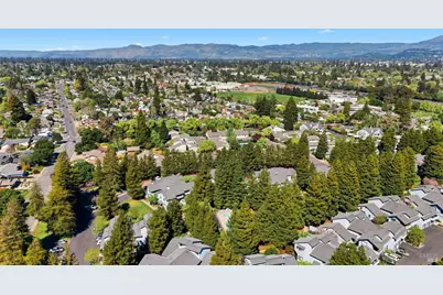 2 Village Parkway, Napa, CA 94558 - Photo 42