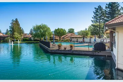 80 Fountain Grove Circle, Napa, CA 94558 - Photo 2