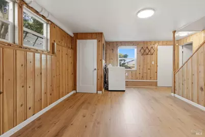 10601 Sheldon Street, Oakland, CA 94605 - Photo 30