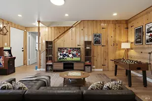 10601 Sheldon St, Oakland, CA 94605 - Photo 28