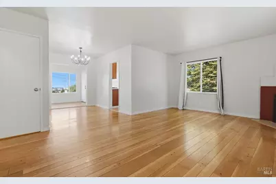 10601 Sheldon Street, Oakland, CA 94605 - Photo 12