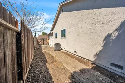 793 Marigold Drive, Fairfield, CA 94533 - Photo 36