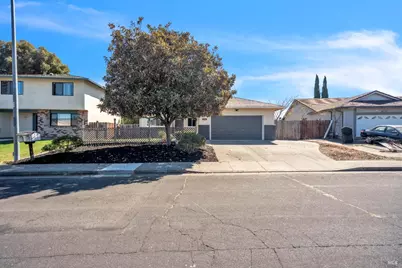 793 Marigold Drive, Fairfield, CA 94533 - Photo 2