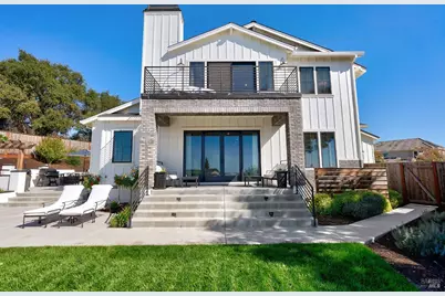 3724 Stanhope Court, Santa Rosa, CA 95404 - Photo 2