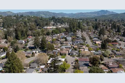 136 Alderbrook Drive, Santa Rosa, CA 95405 - Photo 12