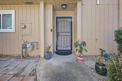 130 Arcadia Drive, Vacaville, CA 95687 - Photo 4