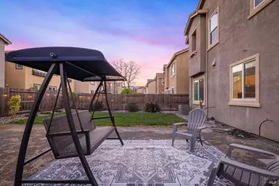 938 Fruit Stand Circle, Vacaville, CA 95688 - Photo 6