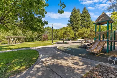1028 Addison Circle, Petaluma, CA 94952 - Photo 58
