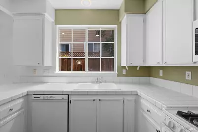 1028 Addison Circle, Petaluma, CA 94952 - Photo 22