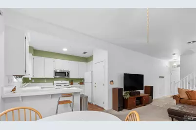 1028 Addison Circle, Petaluma, CA 94952 - Photo 10