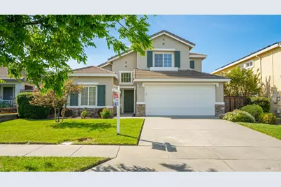 587 Abbey Drive, Fairfield, CA 94534 - Photo 2