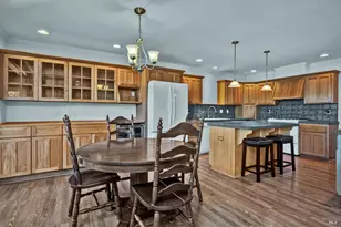 17120 Knollview Dr, Hidden Valley Lake, CA 95467 - Photo 6