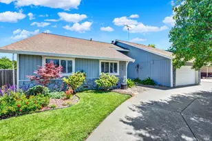 315 S Almond St, Dixon, CA 95620 - Photo 8
