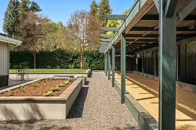 1670 Cabernet Lane, Saint Helena, CA 94574 - Photo 64