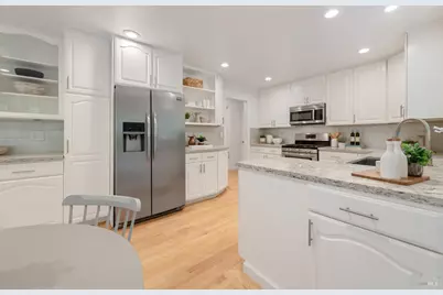 2051 Eldorado Court, Novato, CA 94947 - Photo 12