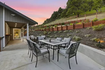 36 Capilano Drive, Novato, CA 94949 - Photo 6