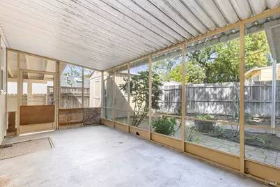 18090 Las Lomas Road, Sonoma, CA 95476 - Photo 36