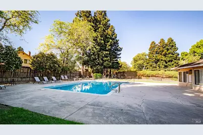 630 Arcadia Drive, Vacaville, CA 95687 - Photo 34