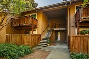 630 Arcadia Dr, Vacaville, CA 95687 - Photo 2