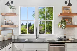 1117 Pennyroyal St, Napa, CA 94559 - Photo 12