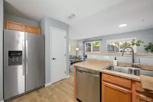 84 Captain Nurse Cir, Novato, CA 94949 - Photo 16