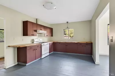 8680 128 Highway, Philo, CA 95466 - Photo 16