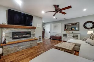 353 Patrick Ln, Windsor, CA 95492 - Photo 32