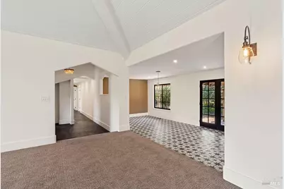 549 Catherine Court, Santa Rosa, CA 95409 - Photo 8