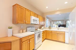 274 Red Mountain Dr, Cloverdale, CA 95425 - Photo 2