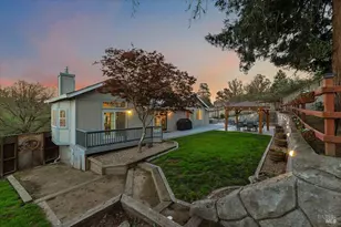 6081 Malcom Ln, Penngrove, CA 94951 - Photo 2